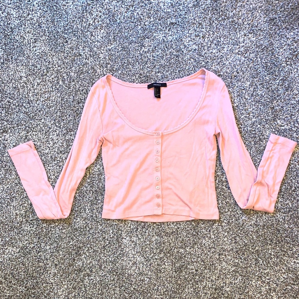 Cropped pink long sleeve
